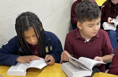 munster-rotary-dictionary-donation