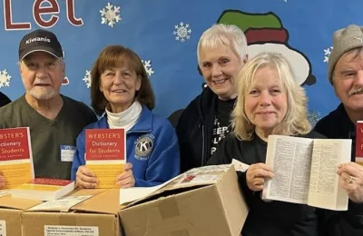 garden-city-kiwanis-dictionary-donation