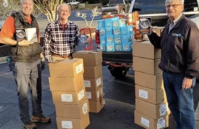 summerville-oakbrook-rotary-dictionary-donation