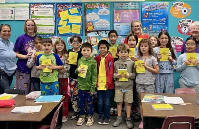 Parker Elks Bring Dictionaries to LaPaz County Students
