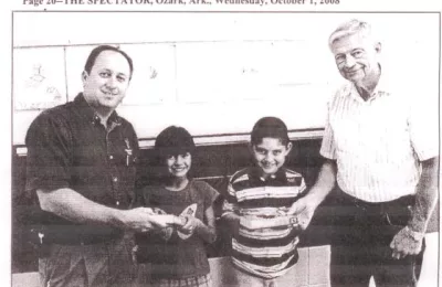 Ozark Rotary Club donates dictionaries to Elementary