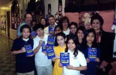 Elks Donate Thesauruses